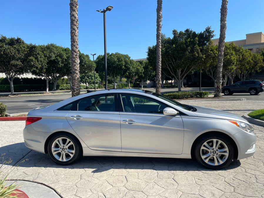 2013 Hyundai Sonata 4dr Sdn 2.4L Auto Limited, available for sale in Tustin, California | Carox LLC. Tustin, California 2013 Hyundai Sonata 4dr Sdn 2.4L Auto Limited, available for sale in Tustin, California | Carox LLC. Tustin, California