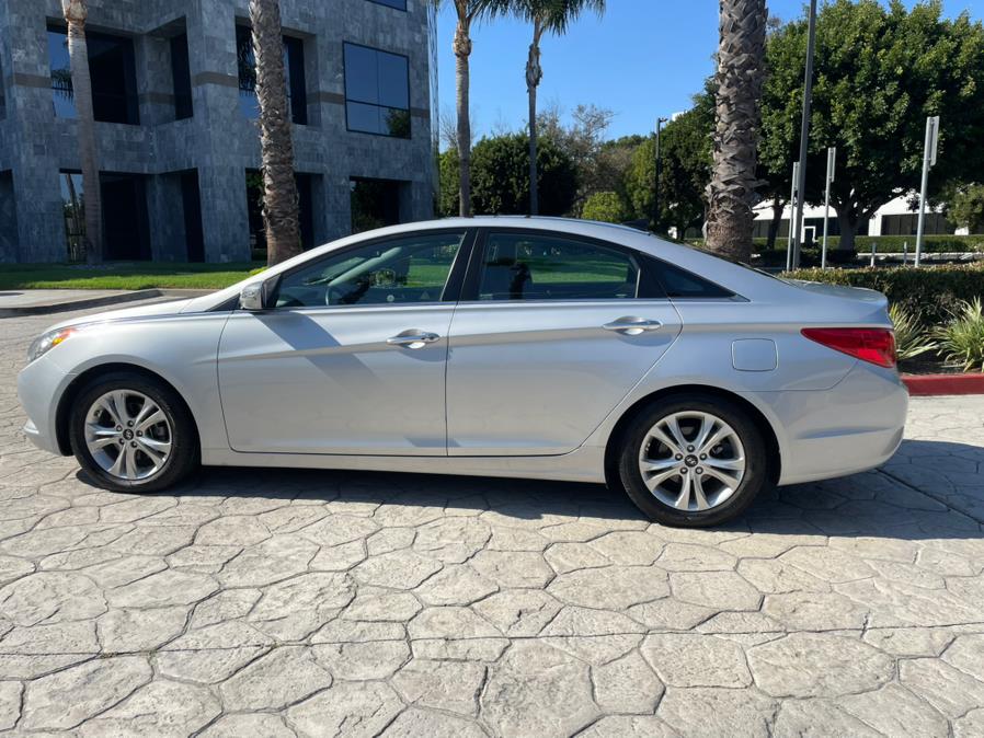 2013 Hyundai Sonata 4dr Sdn 2.4L Auto Limited, available for sale in Tustin, California | Carox LLC. Tustin, California 2013 Hyundai Sonata 4dr Sdn 2.4L Auto Limited, available for sale in Tustin, California | Carox LLC. Tustin, California