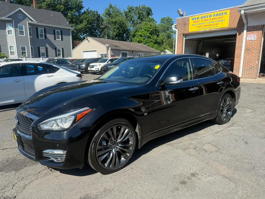 2016 INFINITI Q70 4dr Sdn V6 AWD, available for sale in Hartford, Connecticut | VEB Auto Sales. Hartford, Connecticut