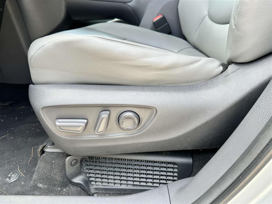 2021 Toyota Sienna XLE, available for sale in Patchogue, New York | Baron Supercenter. Patchogue, New York 2021 Toyota Sienna XLE, available for sale in Patchogue, New York | Baron Supercenter. Patchogue, New York