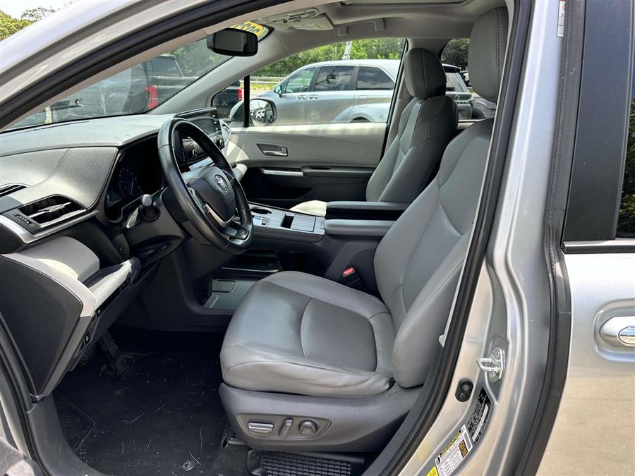 2021 Toyota Sienna XLE, available for sale in Patchogue, New York | Baron Supercenter. Patchogue, New York 2021 Toyota Sienna XLE, available for sale in Patchogue, New York | Baron Supercenter. Patchogue, New York