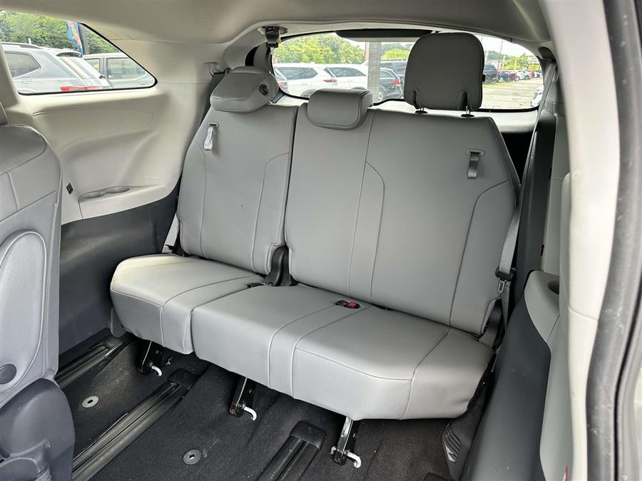 2021 Toyota Sienna XLE, available for sale in Patchogue, New York | Baron Supercenter. Patchogue, New York 2021 Toyota Sienna XLE, available for sale in Patchogue, New York | Baron Supercenter. Patchogue, New York