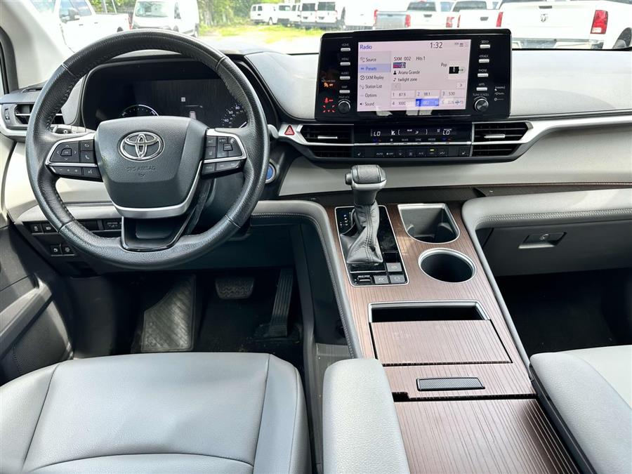 2021 Toyota Sienna XLE, available for sale in Patchogue, New York | Baron Supercenter. Patchogue, New York 2021 Toyota Sienna XLE, available for sale in Patchogue, New York | Baron Supercenter. Patchogue, New York
