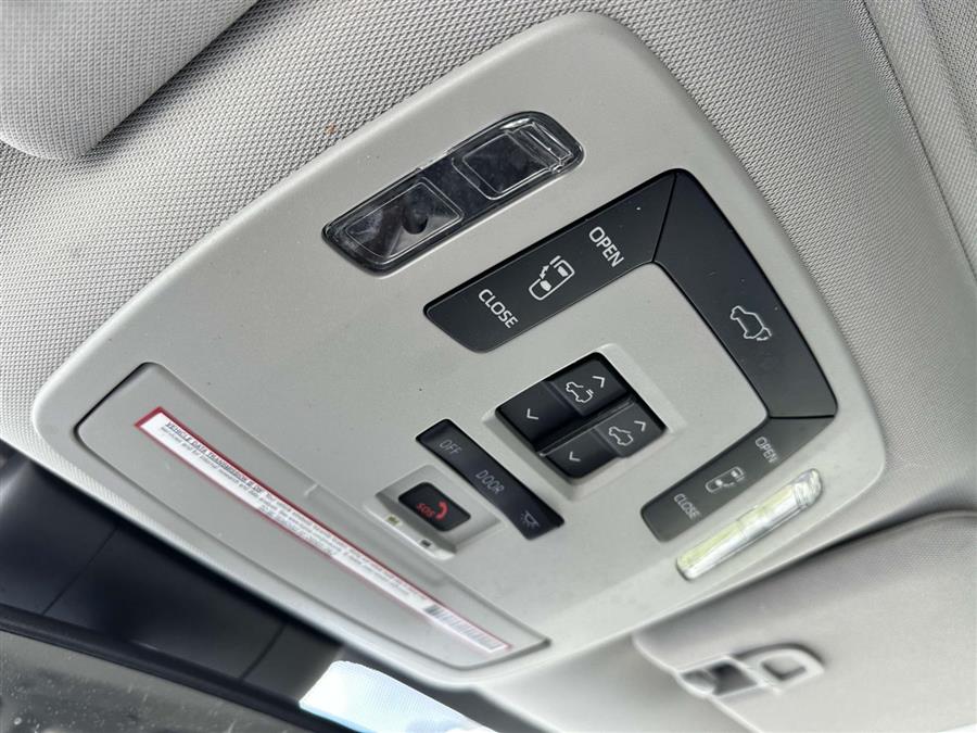 2021 Toyota Sienna XLE, available for sale in Patchogue, New York | Baron Supercenter. Patchogue, New York 2021 Toyota Sienna XLE, available for sale in Patchogue, New York | Baron Supercenter. Patchogue, New York