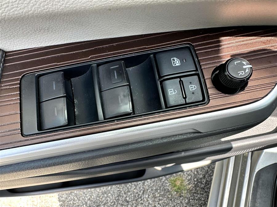 2021 Toyota Sienna XLE, available for sale in Patchogue, New York | Baron Supercenter. Patchogue, New York 2021 Toyota Sienna XLE, available for sale in Patchogue, New York | Baron Supercenter. Patchogue, New York