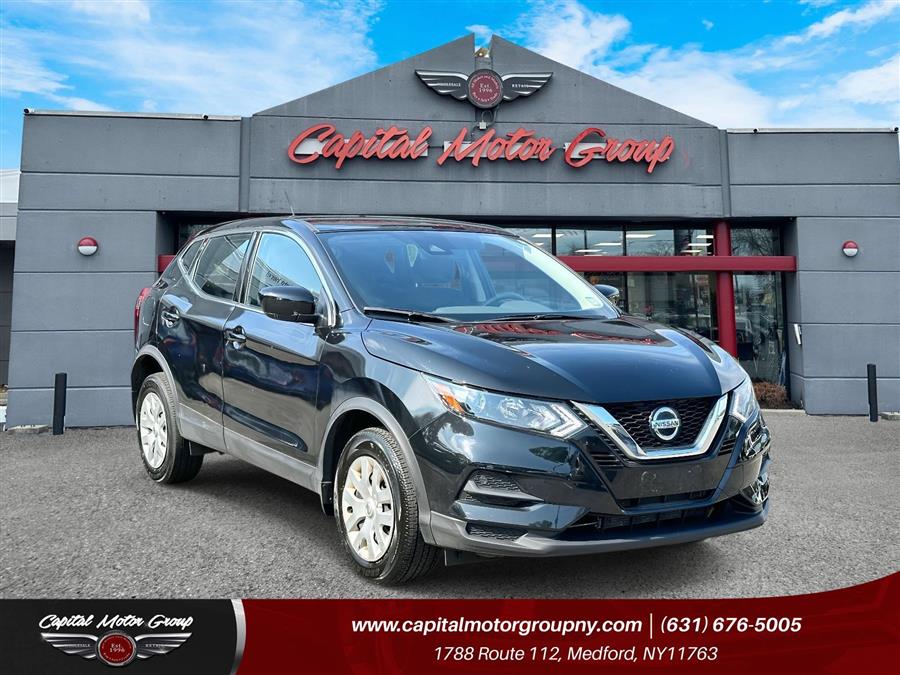 Used 2020 Nissan Rogue Sport in Medford, New York | Capital Motor Group Inc. Medford, New York