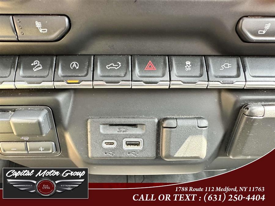 2021 Chevrolet Silverado 1500 4WD Crew Cab 147" LT w/1LT, available for sale in Medford, New York | Capital Motor Group Inc. Medford, New York 2021 Chevrolet Silverado 1500 4WD Crew Cab 147" LT w/1LT, available for sale in Medford, New York | Capital Motor Group Inc. Medford, New York