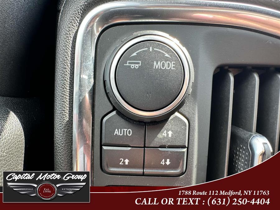 2021 Chevrolet Silverado 1500 4WD Crew Cab 147" LT w/1LT, available for sale in Medford, New York | Capital Motor Group Inc. Medford, New York 2021 Chevrolet Silverado 1500 4WD Crew Cab 147" LT w/1LT, available for sale in Medford, New York | Capital Motor Group Inc. Medford, New York