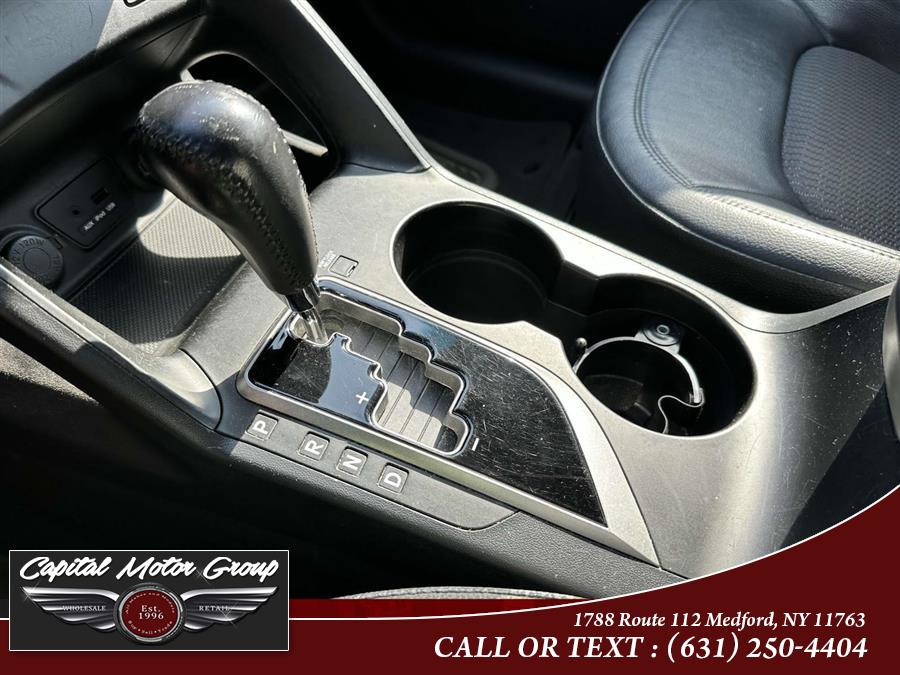 2013 Hyundai Tucson AWD 4dr Auto GLS PZEV, available for sale in Medford, New York | Capital Motor Group Inc. Medford, New York 2013 Hyundai Tucson AWD 4dr Auto GLS PZEV, available for sale in Medford, New York | Capital Motor Group Inc. Medford, New York