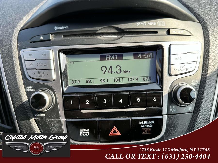 2013 Hyundai Tucson AWD 4dr Auto GLS PZEV, available for sale in Medford, New York | Capital Motor Group Inc. Medford, New York 2013 Hyundai Tucson AWD 4dr Auto GLS PZEV, available for sale in Medford, New York | Capital Motor Group Inc. Medford, New York