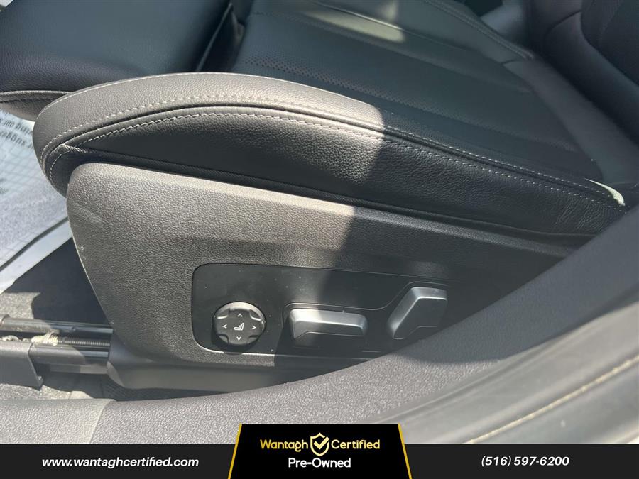 2022 BMW 3 Series 330i xDrive Sedan North America, available for sale in Wantagh, New York | Wantagh Certified. Wantagh, New York 2022 BMW 3 Series 330i xDrive Sedan North America, available for sale in Wantagh, New York | Wantagh Certified. Wantagh, New York