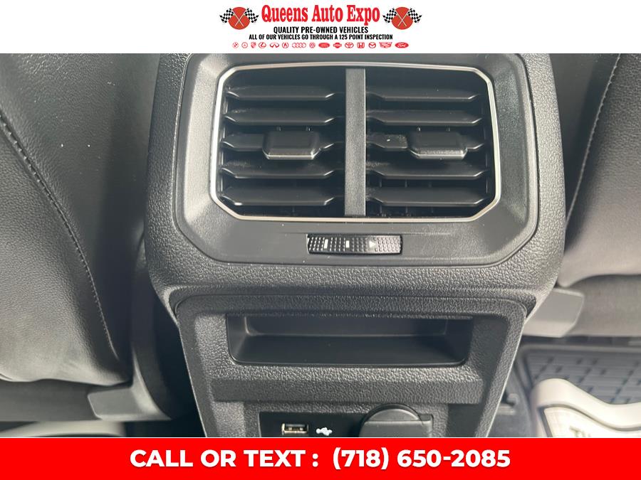 2018 Volkswagen Tiguan 2.0T SEL 4MOTION, available for sale in Woodside, New York | Queens Auto Expo. Woodside, New York 2018 Volkswagen Tiguan 2.0T SEL 4MOTION, available for sale in Woodside, New York | Queens Auto Expo. Woodside, New York