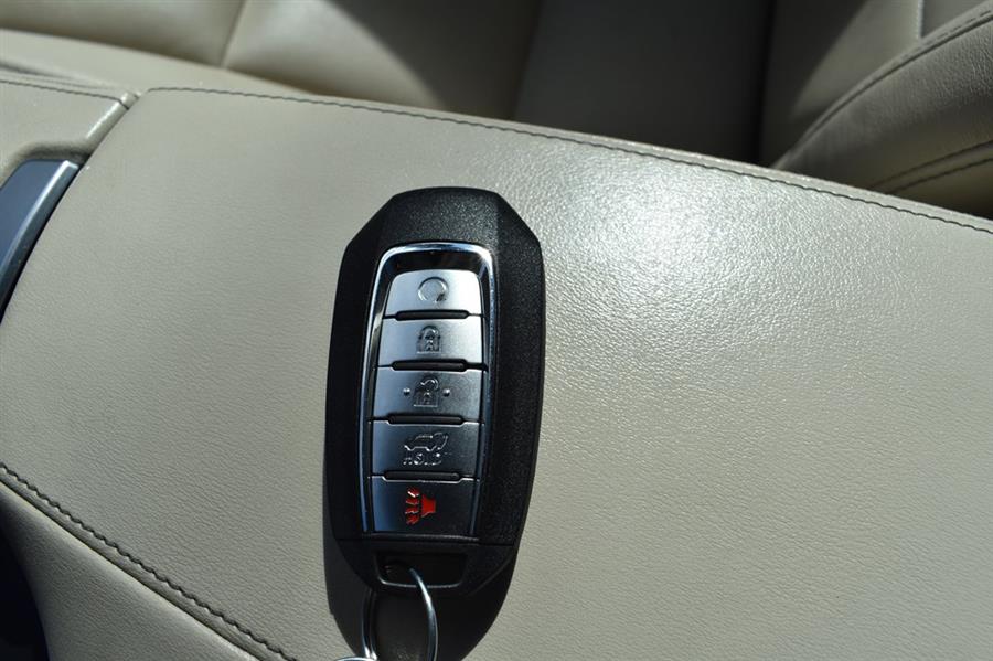 2020 Infiniti Qx50 PURE, available for sale in Patchogue, New York | 112 Auto Plaza. Patchogue, New York 2020 Infiniti Qx50 PURE, available for sale in Patchogue, New York | 112 Auto Plaza. Patchogue, New York
