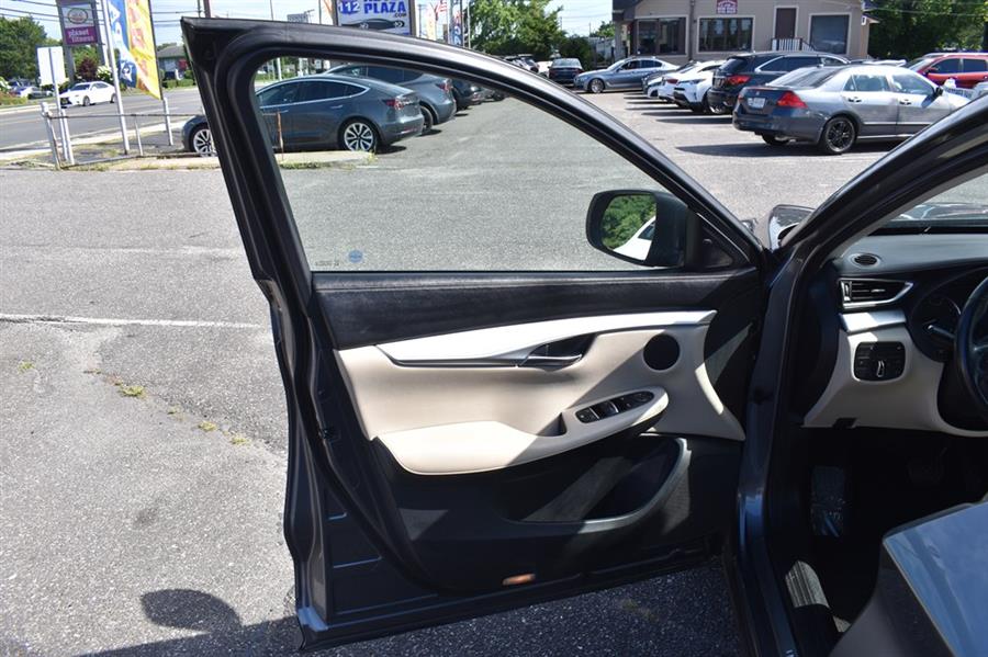 2020 Infiniti Qx50 PURE, available for sale in Patchogue, New York | 112 Auto Plaza. Patchogue, New York 2020 Infiniti Qx50 PURE, available for sale in Patchogue, New York | 112 Auto Plaza. Patchogue, New York