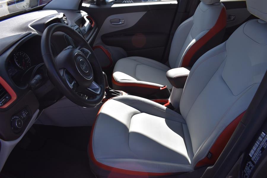 2016 Jeep Renegade LIMITED, available for sale in Patchogue, New York | 112 Auto Plaza. Patchogue, New York 2016 Jeep Renegade LIMITED, available for sale in Patchogue, New York | 112 Auto Plaza. Patchogue, New York