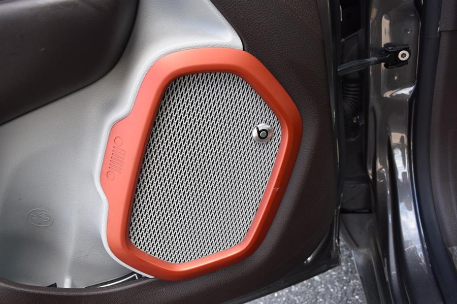 2016 Jeep Renegade LIMITED, available for sale in Patchogue, New York | 112 Auto Plaza. Patchogue, New York 2016 Jeep Renegade LIMITED, available for sale in Patchogue, New York | 112 Auto Plaza. Patchogue, New York