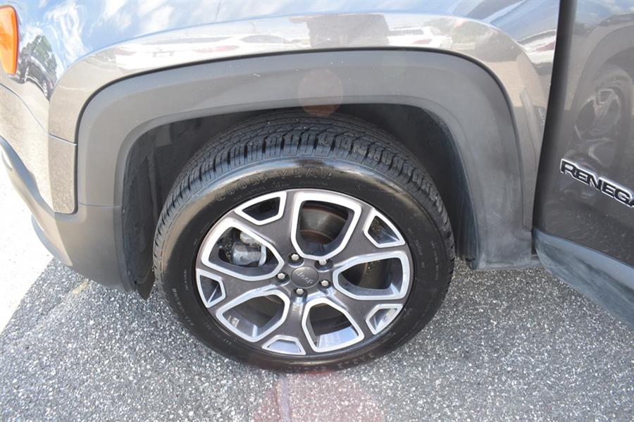 2016 Jeep Renegade LIMITED, available for sale in Patchogue, New York | 112 Auto Plaza. Patchogue, New York 2016 Jeep Renegade LIMITED, available for sale in Patchogue, New York | 112 Auto Plaza. Patchogue, New York
