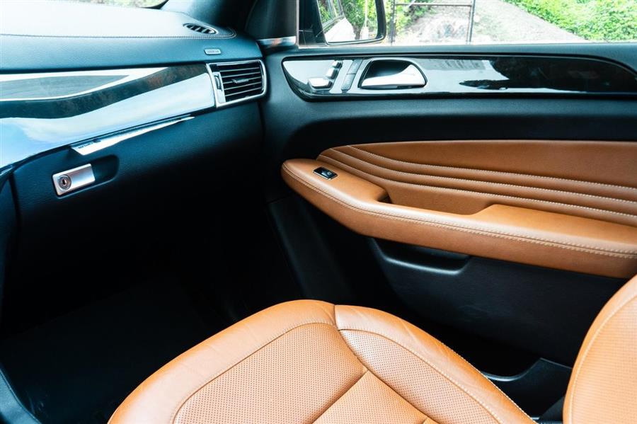 2016 Mercedes-benz Gle 4MATIC 4dr GLE 450 AMG Cpe, available for sale in Woodside, New York | Drive Central. Woodside, New York 2016 Mercedes-benz Gle 4MATIC 4dr GLE 450 AMG Cpe, available for sale in Woodside, New York | Drive Central. Woodside, New York