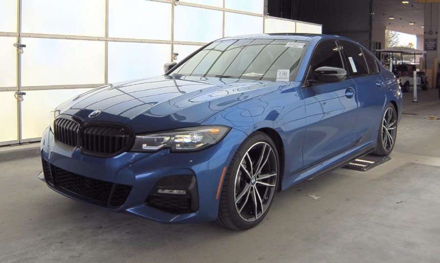 2022 Bmw 330i photo 2