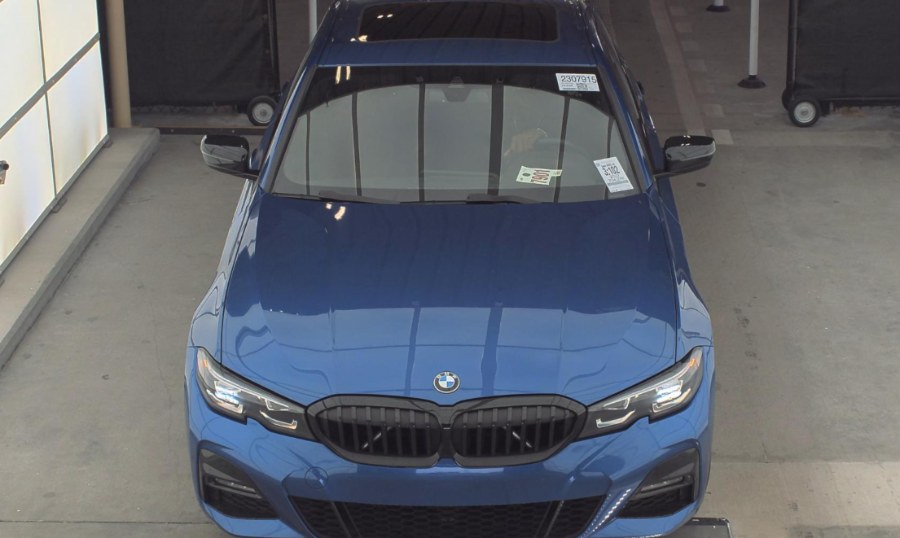 2022 Bmw 330i photo 3