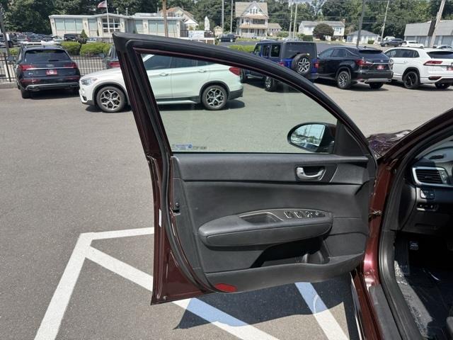 2020 Kia Optima LX, available for sale in Stratford, Connecticut | Wiz Leasing Inc. Stratford, Connecticut 2020 Kia Optima LX, available for sale in Stratford, Connecticut | Wiz Leasing Inc. Stratford, Connecticut