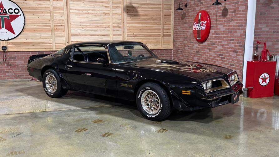 1977 Pontiac Trans Am Firebird, available for sale in Bridgeport, Connecticut | CT Auto. Bridgeport, Connecticut 1977 Pontiac Trans Am Firebird, available for sale in Bridgeport, Connecticut | CT Auto. Bridgeport, Connecticut