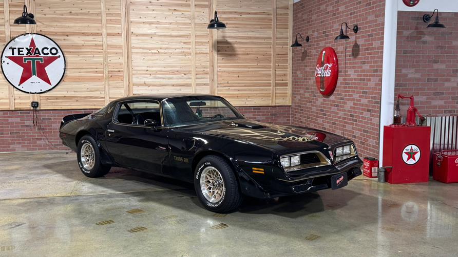1977 Pontiac Trans Am Firebird, available for sale in Bridgeport, Connecticut | CT Auto. Bridgeport, Connecticut 1977 Pontiac Trans Am Firebird, available for sale in Bridgeport, Connecticut | CT Auto. Bridgeport, Connecticut