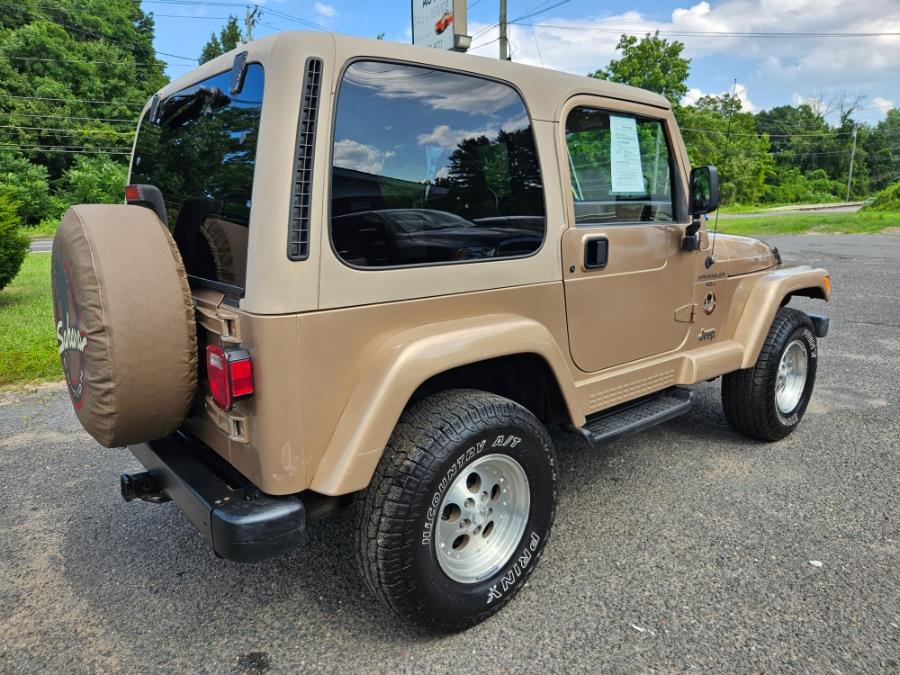 1999 Jeep Wrangler 2dr Sahara 4.0 Straight 6 Manual W/Hard Top, available for sale in East Windsor, Connecticut | Toro Auto. East Windsor, Connecticut 1999 Jeep Wrangler 2dr Sahara 4.0 Straight 6 Manual W/Hard Top, available for sale in East Windsor, Connecticut | Toro Auto. East Windsor, Connecticut