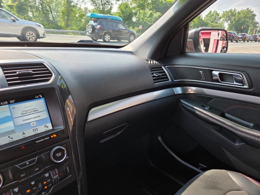 2018 Ford Explorer XLT 4WD, available for sale in Derby, Connecticut | Bridge Motors LLC. Derby, Connecticut 2018 Ford Explorer XLT 4WD, available for sale in Derby, Connecticut | Bridge Motors LLC. Derby, Connecticut