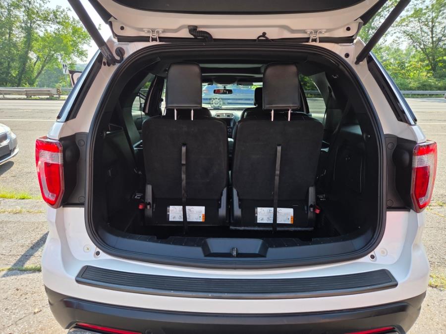 2018 Ford Explorer XLT 4WD, available for sale in Derby, Connecticut | Bridge Motors LLC. Derby, Connecticut 2018 Ford Explorer XLT 4WD, available for sale in Derby, Connecticut | Bridge Motors LLC. Derby, Connecticut