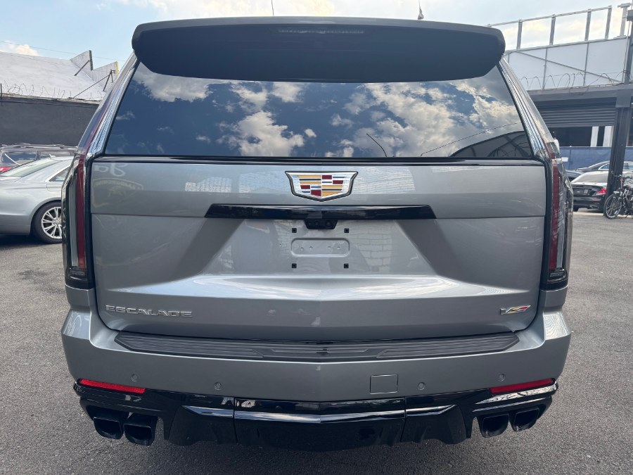2025 Cadillac Escalade ESV AWD 4dr V-Series, available for sale in Jamaica, New York | Jamaica Motor Sports. Jamaica, New York 2025 Cadillac Escalade ESV AWD 4dr V-Series, available for sale in Jamaica, New York | Jamaica Motor Sports. Jamaica, New York