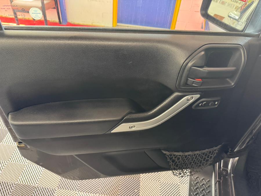 2014 Jeep Wrangler Unlimited 4WD 4dr Sahara, available for sale in West Babylon , New York | MP Motors Inc. West Babylon , New York 2014 Jeep Wrangler Unlimited 4WD 4dr Sahara, available for sale in West Babylon , New York | MP Motors Inc. West Babylon , New York