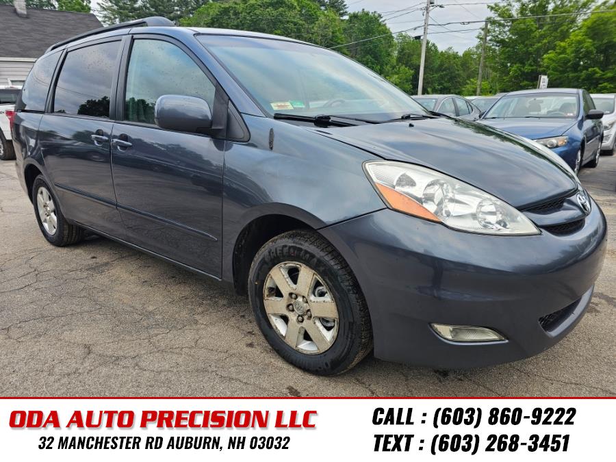 2006 Toyota Sienna XLE photo 3
