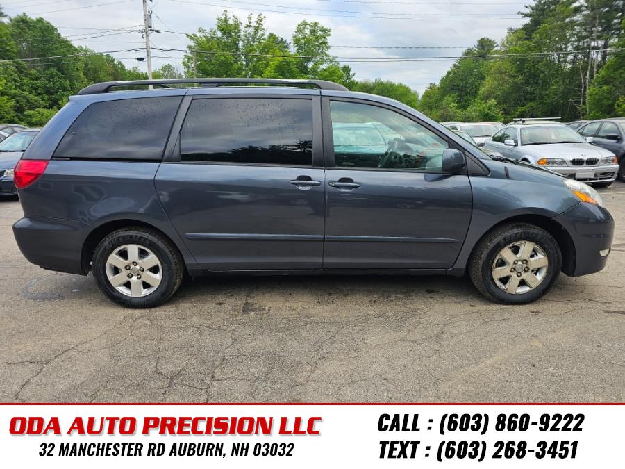 2006 Toyota Sienna XLE photo 4
