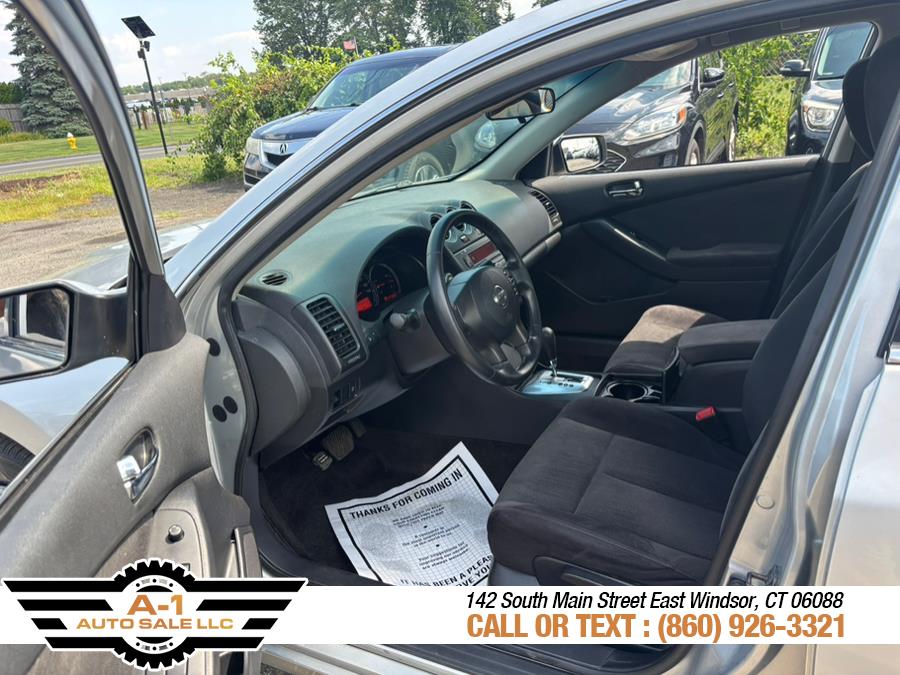 2010 Nissan Altima 4dr Sdn I4 CVT 2.5 S, available for sale in East Windsor, Connecticut | A1 Auto Sale LLC. East Windsor, Connecticut 2010 Nissan Altima 4dr Sdn I4 CVT 2.5 S, available for sale in East Windsor, Connecticut | A1 Auto Sale LLC. East Windsor, Connecticut
