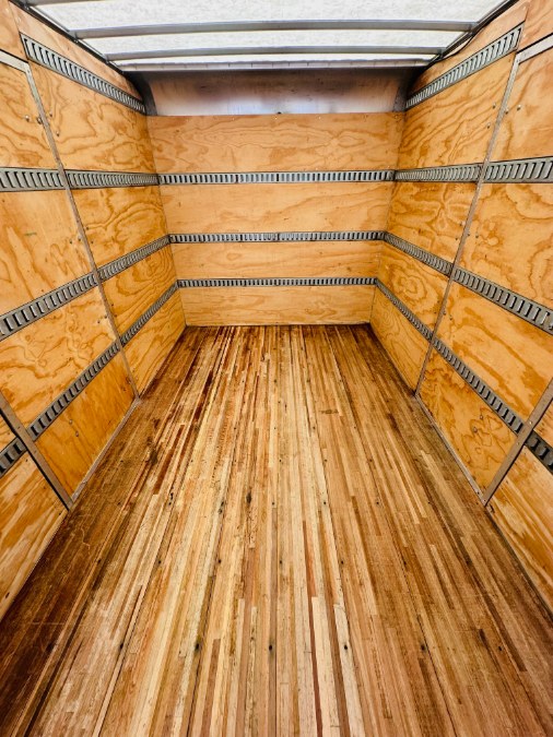 2022 ISUZU NRR 20FT DRY BOX + SIDE DOOR + 19500LB GVW + NO CDL, available for sale in South Amboy, New Jersey | NJ Truck Spot. South Amboy, New Jersey 2022 ISUZU NRR 20FT DRY BOX + SIDE DOOR + 19500LB GVW + NO CDL, available for sale in South Amboy, New Jersey | NJ Truck Spot. South Amboy, New Jersey