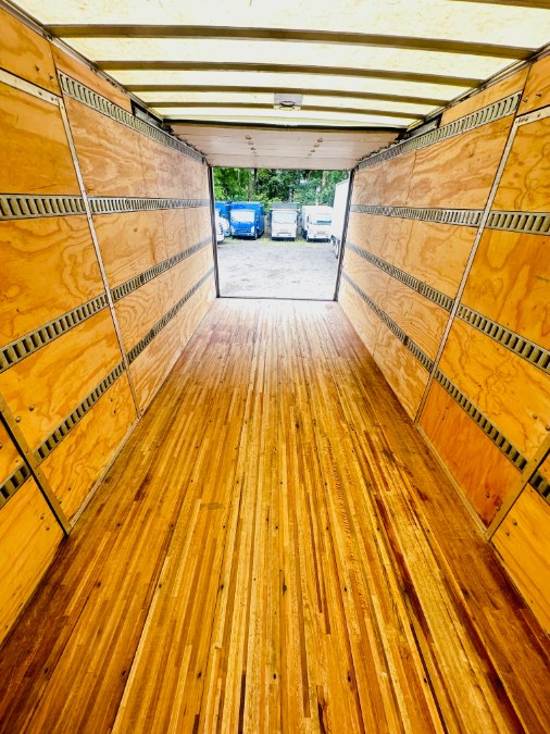 2022 ISUZU NRR 20FT DRY BOX + SIDE DOOR + 19500LB GVW + NO CDL, available for sale in South Amboy, New Jersey | NJ Truck Spot. South Amboy, New Jersey 2022 ISUZU NRR 20FT DRY BOX + SIDE DOOR + 19500LB GVW + NO CDL, available for sale in South Amboy, New Jersey | NJ Truck Spot. South Amboy, New Jersey