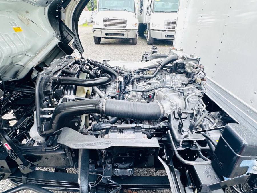 2022 ISUZU NRR 20FT DRY BOX + SIDE DOOR + 19500LB GVW + NO CDL, available for sale in South Amboy, New Jersey | NJ Truck Spot. South Amboy, New Jersey 2022 ISUZU NRR 20FT DRY BOX + SIDE DOOR + 19500LB GVW + NO CDL, available for sale in South Amboy, New Jersey | NJ Truck Spot. South Amboy, New Jersey