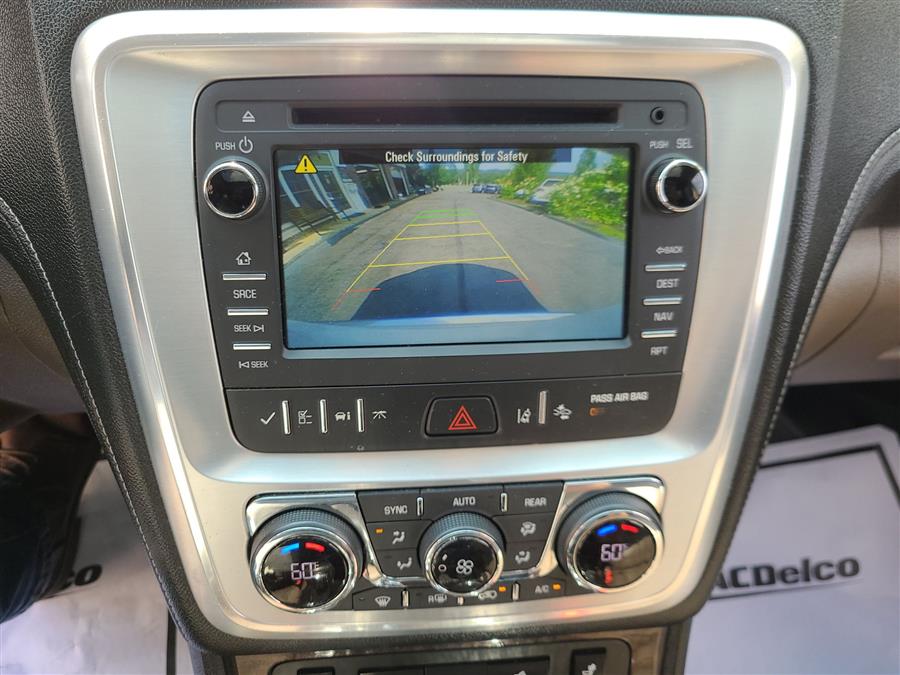 2017 GMC Acadia Limited AWD 4dr Limited, available for sale in Canton, Connecticut | Lava Motors. Canton, Connecticut 2017 GMC Acadia Limited AWD 4dr Limited, available for sale in Canton, Connecticut | Lava Motors. Canton, Connecticut