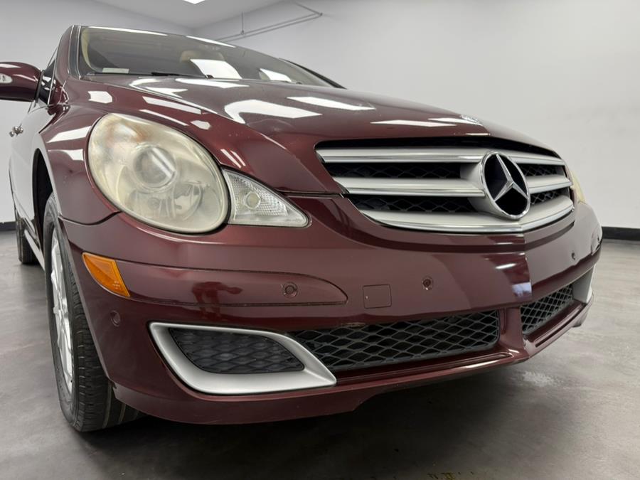 2007 Mercedes-Benz R-Class 4MATIC 4dr 3.5L, available for sale in Elizabeth, New Jersey | M Auto Group. Elizabeth, New Jersey 2007 Mercedes-Benz R-Class 4MATIC 4dr 3.5L, available for sale in Elizabeth, New Jersey | M Auto Group. Elizabeth, New Jersey