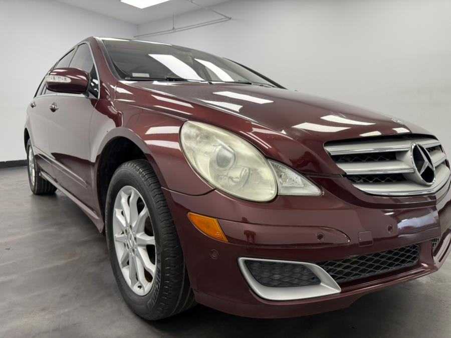 2007 Mercedes-Benz R-Class 4MATIC 4dr 3.5L, available for sale in Elizabeth, New Jersey | M Auto Group. Elizabeth, New Jersey 2007 Mercedes-Benz R-Class 4MATIC 4dr 3.5L, available for sale in Elizabeth, New Jersey | M Auto Group. Elizabeth, New Jersey