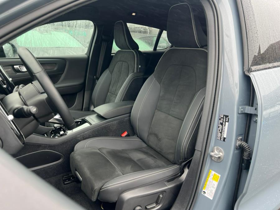 2023 Volvo C40 Recharge Twin eAWD Ultimate, available for sale in Daly City, California | Green Light Auto Wholesale. Daly City, California 2023 Volvo C40 Recharge Twin eAWD Ultimate, available for sale in Daly City, California | Green Light Auto Wholesale. Daly City, California