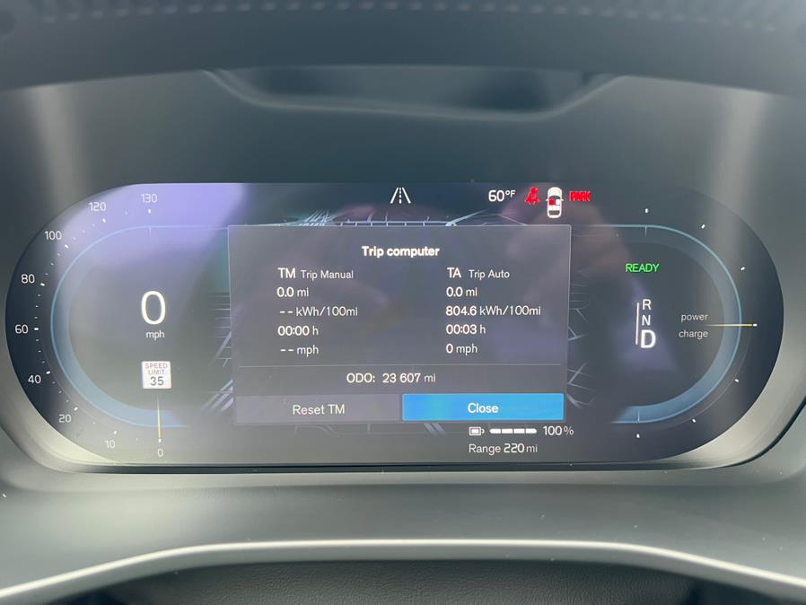 2023 Volvo C40 Recharge Twin eAWD Ultimate, available for sale in Daly City, California | Green Light Auto Wholesale. Daly City, California 2023 Volvo C40 Recharge Twin eAWD Ultimate, available for sale in Daly City, California | Green Light Auto Wholesale. Daly City, California