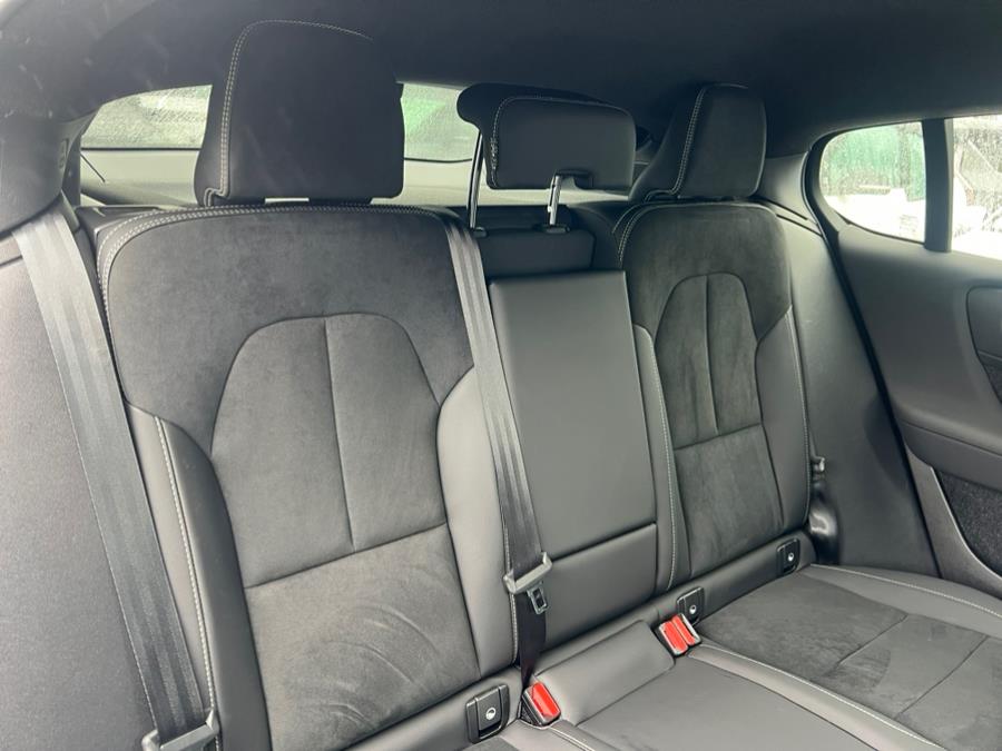 2023 Volvo C40 Recharge Twin eAWD Ultimate, available for sale in Daly City, California | Green Light Auto Wholesale. Daly City, California 2023 Volvo C40 Recharge Twin eAWD Ultimate, available for sale in Daly City, California | Green Light Auto Wholesale. Daly City, California