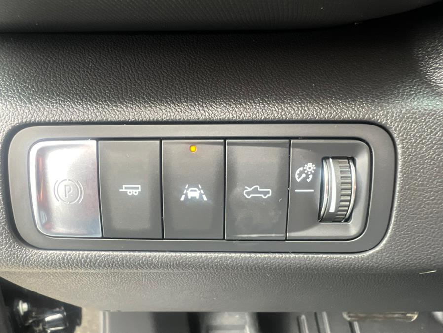 2024 Chevrolet Silverado EV e4WD Crew Cab 3WT, available for sale in Daly City, California | Green Light Auto Wholesale. Daly City, California 2024 Chevrolet Silverado EV e4WD Crew Cab 3WT, available for sale in Daly City, California | Green Light Auto Wholesale. Daly City, California