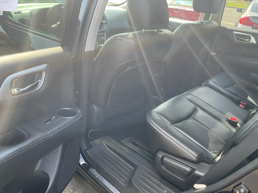 2014 Nissan Pathfinder 4WD 4dr SV, available for sale in Vernon, Connecticut | TD Automotive Enterprises LLC DBA Diamond Auto Cars. Vernon, Connecticut 2014 Nissan Pathfinder 4WD 4dr SV, available for sale in Vernon, Connecticut | TD Automotive Enterprises LLC DBA Diamond Auto Cars. Vernon, Connecticut