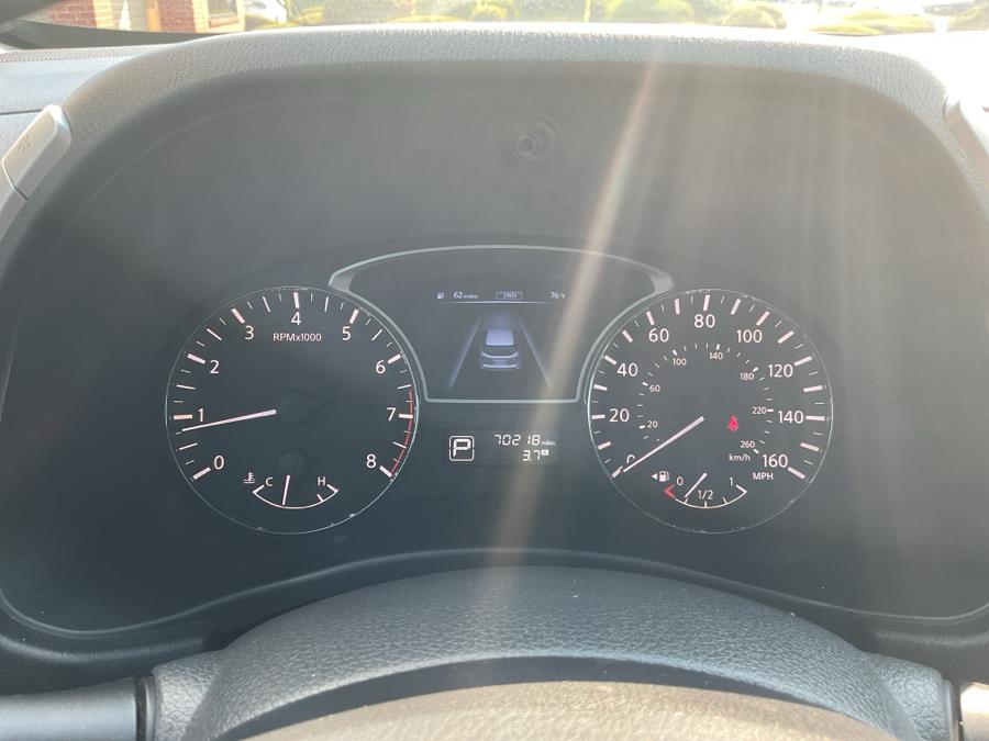 2014 Nissan Pathfinder 4WD 4dr SV, available for sale in Vernon, Connecticut | TD Automotive Enterprises LLC DBA Diamond Auto Cars. Vernon, Connecticut 2014 Nissan Pathfinder 4WD 4dr SV, available for sale in Vernon, Connecticut | TD Automotive Enterprises LLC DBA Diamond Auto Cars. Vernon, Connecticut