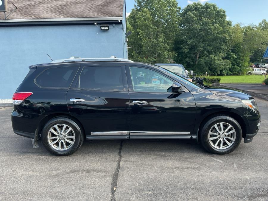 2014 Nissan Pathfinder 4WD 4dr SV, available for sale in Vernon, Connecticut | TD Automotive Enterprises LLC DBA Diamond Auto Cars. Vernon, Connecticut 2014 Nissan Pathfinder 4WD 4dr SV, available for sale in Vernon, Connecticut | TD Automotive Enterprises LLC DBA Diamond Auto Cars. Vernon, Connecticut