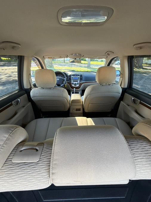 2008 Hyundai Santa Fe FWD 4dr Auto GLS, available for sale in Springfield, Massachusetts | Auto Globe LLC. Springfield, Massachusetts 2008 Hyundai Santa Fe FWD 4dr Auto GLS, available for sale in Springfield, Massachusetts | Auto Globe LLC. Springfield, Massachusetts