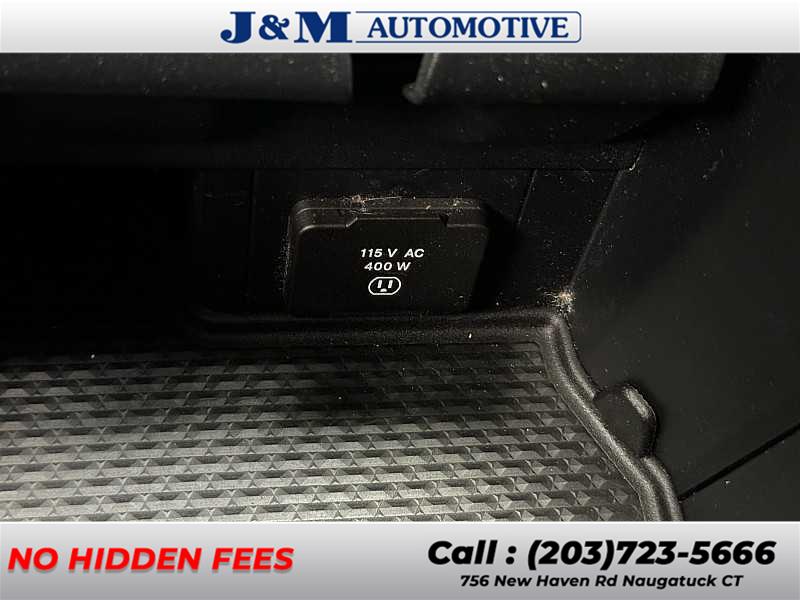 2019 Ram 1500 Laramie, available for sale in Naugatuck, Connecticut | J&M Automotive Sls&Svc LLC. Naugatuck, Connecticut 2019 Ram 1500 Laramie, available for sale in Naugatuck, Connecticut | J&M Automotive Sls&Svc LLC. Naugatuck, Connecticut